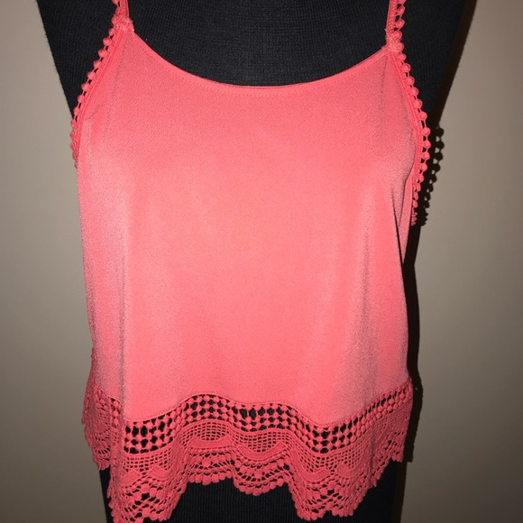Coral color cami with detailed trim and adjustable straps size XS - Picture 6 of 8